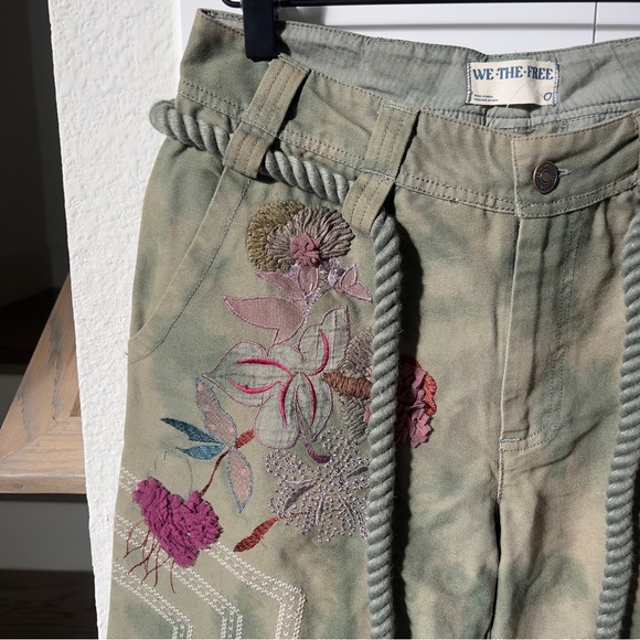 NWT Free People We The Free Electric Sands Embroidered Pants in Green - Picture 5 of 10